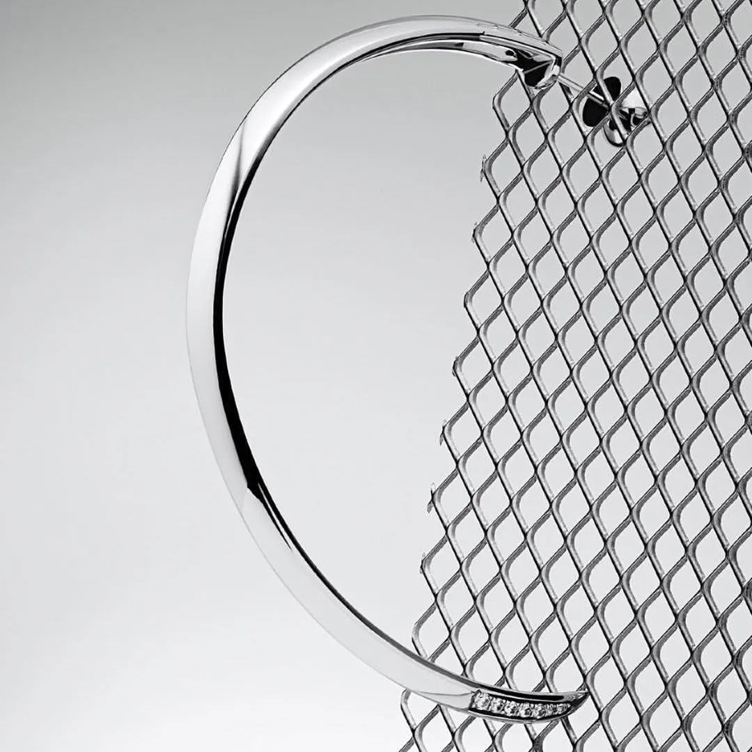 Asasara Hoop Earrings With Pavé White Diamond Tips In 18K White Gold