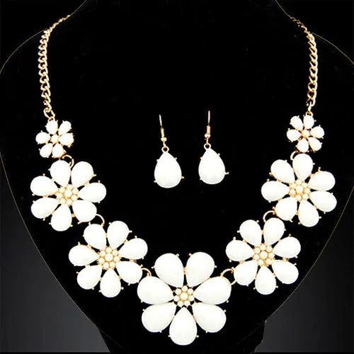 Fashion Jewerly Sets for Women Accessories Vintage Flower Necklace and Earrings Sets Parure Bijoux Femme Statement Collares
