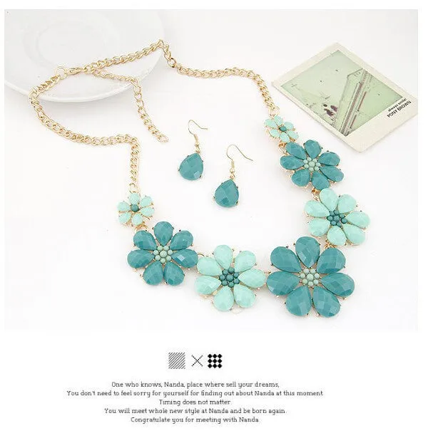 Fashion Jewerly Sets for Women Accessories Vintage Flower Necklace and Earrings Sets Parure Bijoux Femme Statement Collares