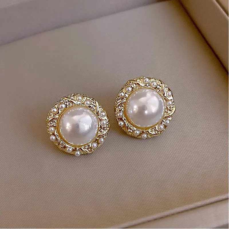 Fashion Pearl Earrings