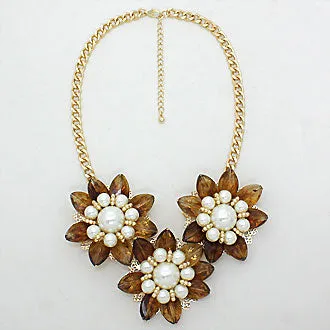 iLLASPARKZ Chunky Pearl Acrylic Flower Necklace