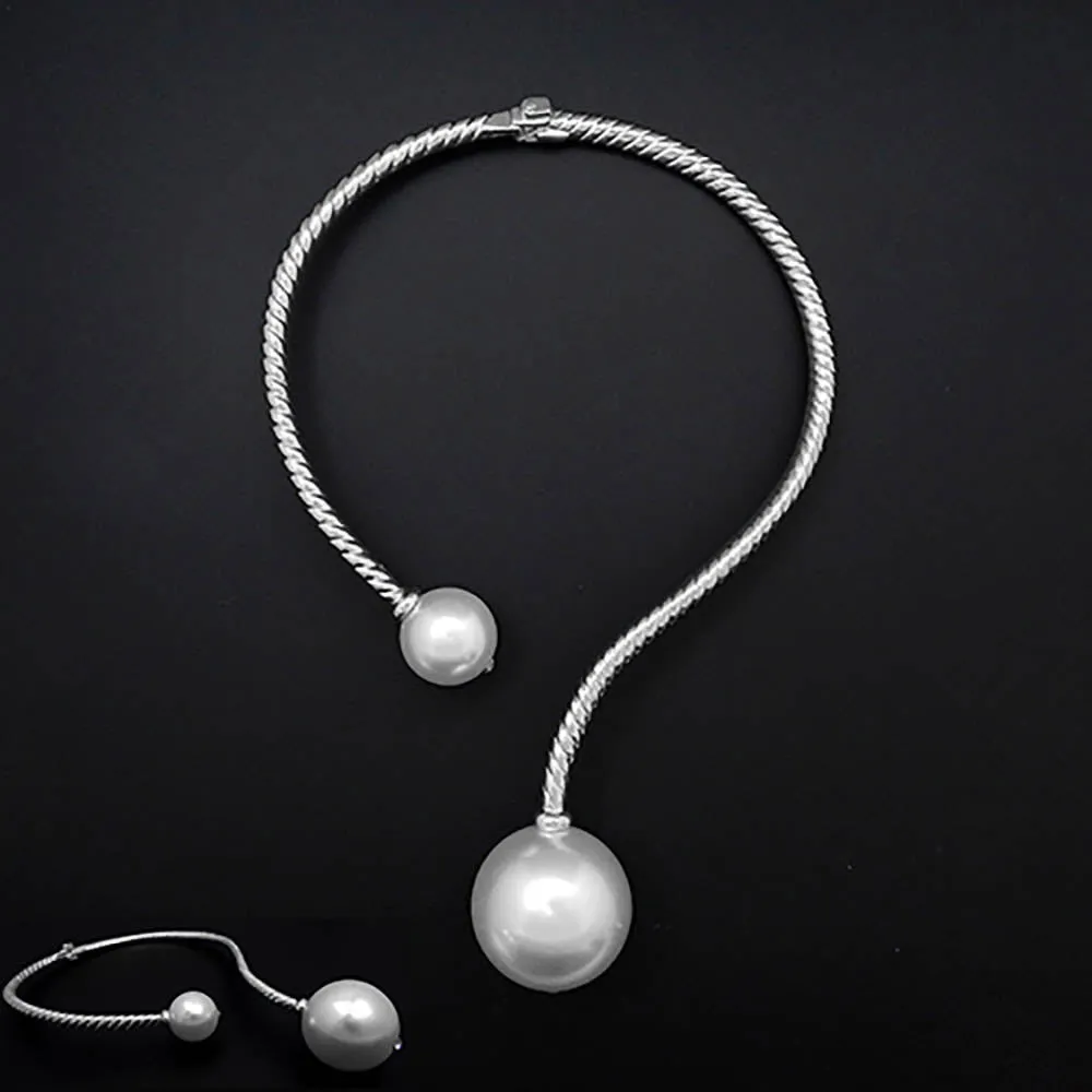 iLLASPARKZ Chunky Pearl Textured Metal Collar Choker Necklace